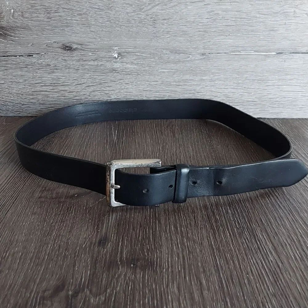 Liz Claiborne Black Leather Belt 40
